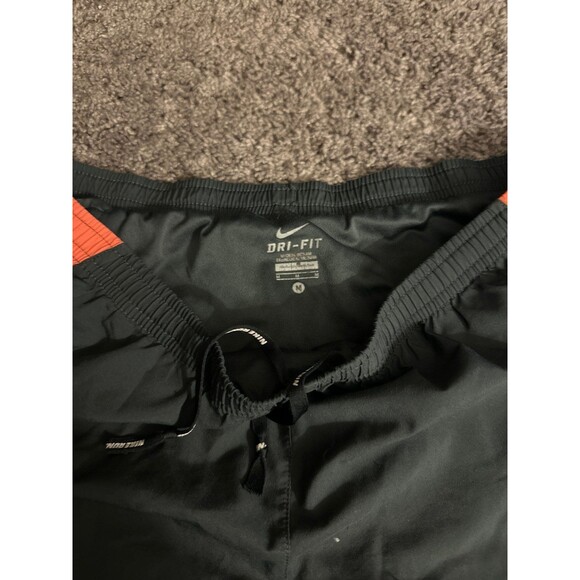 Nike dri fit shorts - Picture 2 of 4